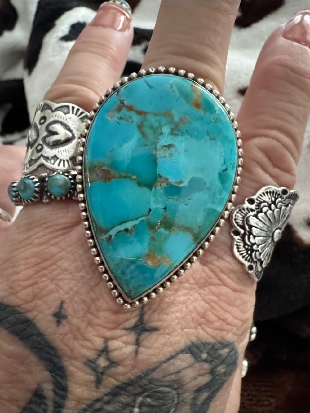 Vintage Turquoise Teardrop Statement Ring - 925 Silver-Tone Setting